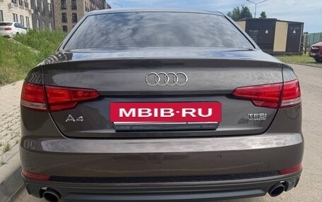 Audi A4, 2016 год, 2 300 000 рублей, 6 фотография