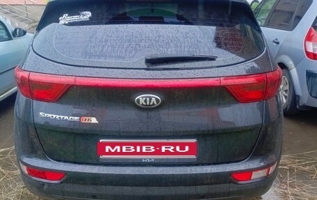 KIA Sportage IV рестайлинг, 2017 год, 1 600 000 рублей, 2 фотография
