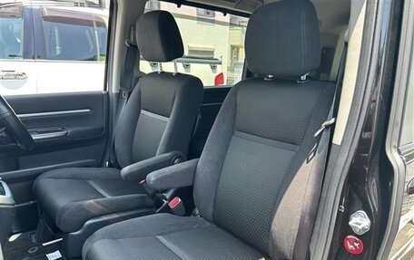 Honda Stepwgn IV, 2021 год, 1 800 000 рублей, 30 фотография