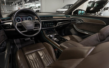 Audi A8, 2018 год, 4 100 000 рублей, 7 фотография