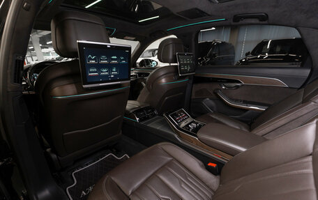 Audi A8, 2018 год, 4 100 000 рублей, 15 фотография