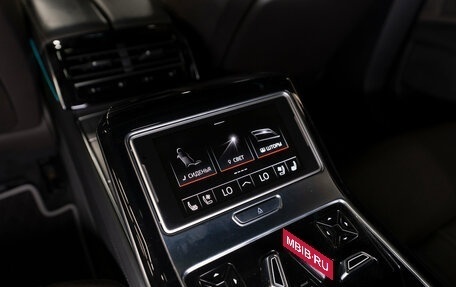 Audi A8, 2018 год, 4 100 000 рублей, 17 фотография