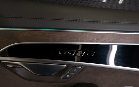 Audi A8, 2018 год, 4 100 000 рублей, 22 фотография