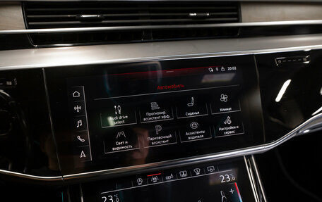 Audi A8, 2018 год, 4 100 000 рублей, 26 фотография