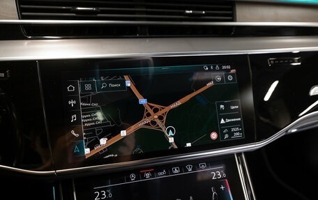 Audi A8, 2018 год, 4 100 000 рублей, 29 фотография