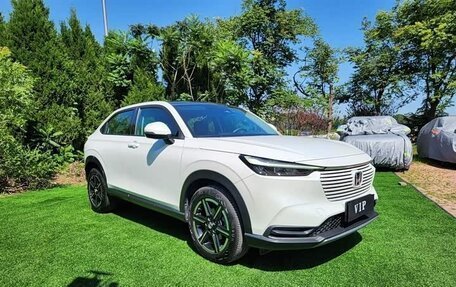 Honda Vezel, 2023 год, 1 680 000 рублей, 3 фотография