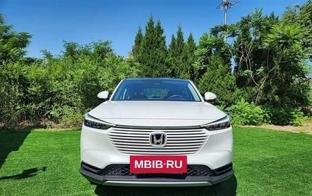 Honda Vezel, 2023 год, 1 680 000 рублей, 2 фотография