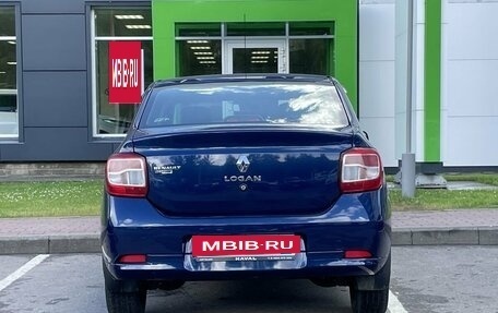 Renault Logan II, 2015 год, 725 000 рублей, 6 фотография