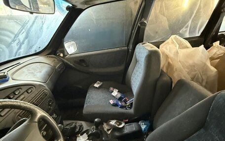 Chevrolet Niva I рестайлинг, 2005 год, 150 000 рублей, 4 фотография