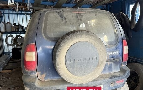 Chevrolet Niva I рестайлинг, 2005 год, 150 000 рублей, 3 фотография