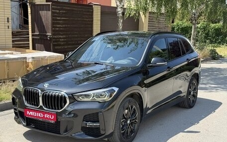 BMW X1, 2020 год, 4 100 000 рублей, 1 фотография