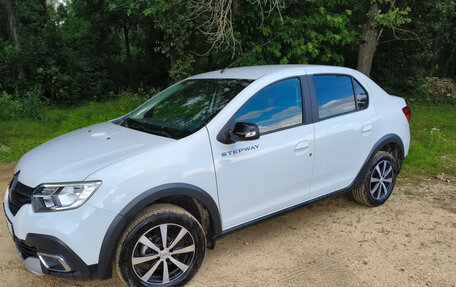 Renault Logan II, 2022 год, 1 515 000 рублей, 2 фотография