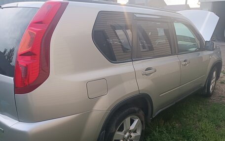Nissan X-Trail, 2010 год, 1 200 000 рублей, 14 фотография