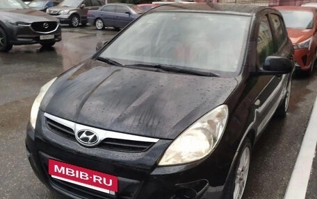Hyundai i20 IB рестайлинг, 2010 год, 650 000 рублей, 11 фотография