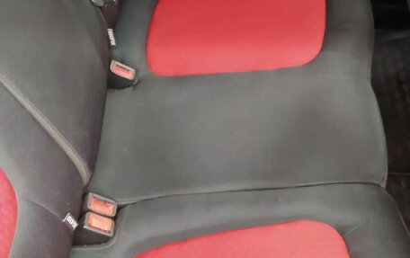 Hyundai i20 IB рестайлинг, 2010 год, 650 000 рублей, 27 фотография