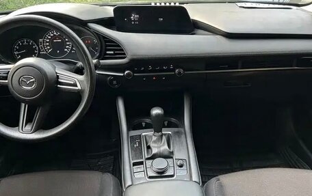 Mazda 3, 2020 год, 1 710 000 рублей, 12 фотография