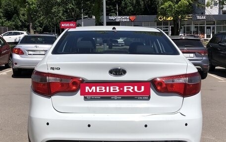 KIA Rio III рестайлинг, 2012 год, 700 000 рублей, 2 фотография