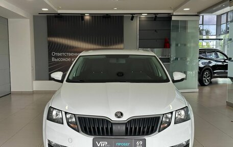 Skoda Octavia, 2018 год, 1 267 000 рублей, 2 фотография