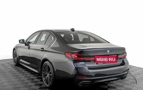 BMW 5 серия, 2021 год, 5 250 000 рублей, 7 фотография