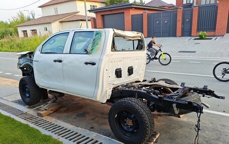 Toyota Hilux VIII, 2026 год, 2 300 000 рублей, 4 фотография