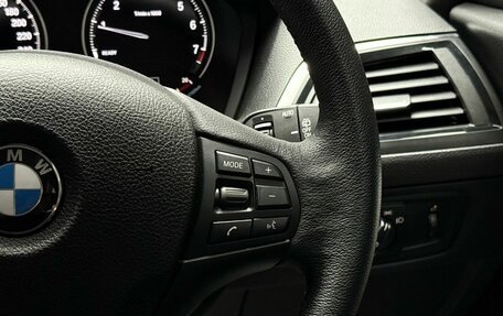 BMW 1 серия, 2018 год, 1 999 000 рублей, 21 фотография