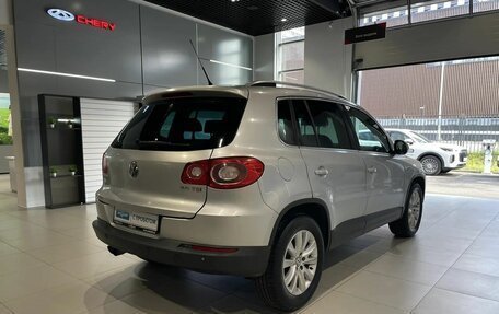 Volkswagen Tiguan I, 2010 год, 965 000 рублей, 4 фотография