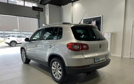 Volkswagen Tiguan I, 2010 год, 965 000 рублей, 6 фотография