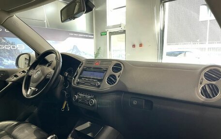 Volkswagen Tiguan I, 2010 год, 965 000 рублей, 10 фотография