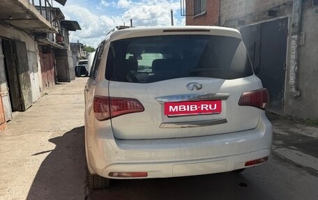 Infiniti QX56, 2011 год, 2 050 000 рублей, 10 фотография