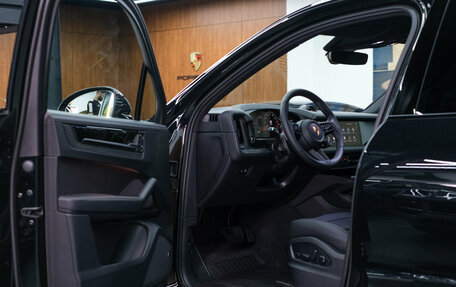 Porsche Cayenne III, 2026 год, 17 390 000 рублей, 11 фотография