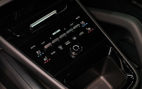 Porsche Cayenne III, 2026 год, 17 390 000 рублей, 19 фотография