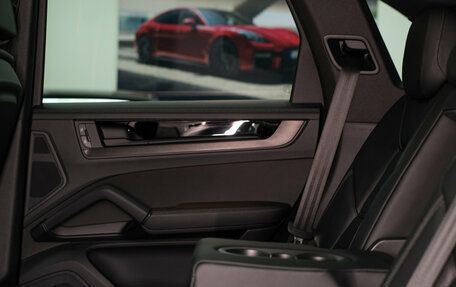 Porsche Cayenne III, 2026 год, 17 390 000 рублей, 25 фотография