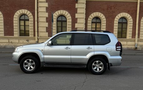 Toyota Land Cruiser Prado 120 рестайлинг, 2005 год, 2 000 000 рублей, 8 фотография