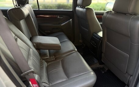 Toyota Land Cruiser Prado 120 рестайлинг, 2005 год, 2 000 000 рублей, 18 фотография
