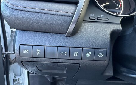 Toyota Camry, 2019 год, 2 950 000 рублей, 32 фотография