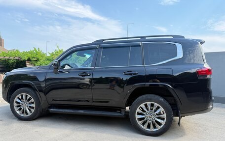 Toyota Land Cruiser, 2022 год, 12 500 000 рублей, 4 фотография