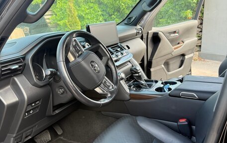Toyota Land Cruiser, 2022 год, 12 500 000 рублей, 7 фотография