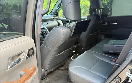 Toyota Land Cruiser, 2022 год, 12 500 000 рублей, 8 фотография
