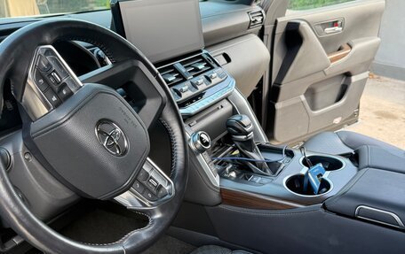 Toyota Land Cruiser, 2022 год, 12 500 000 рублей, 9 фотография