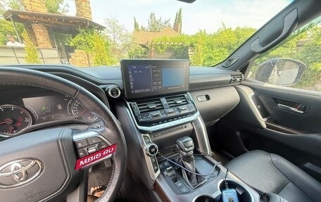 Toyota Land Cruiser, 2022 год, 12 500 000 рублей, 12 фотография
