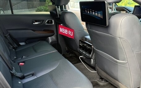 Toyota Land Cruiser, 2022 год, 12 500 000 рублей, 11 фотография