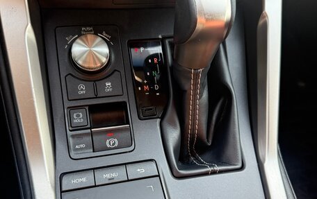 Lexus NX I, 2019 год, 2 910 000 рублей, 11 фотография