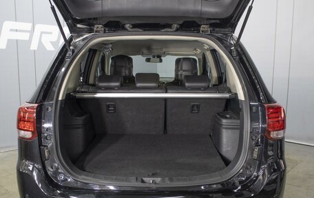 Mitsubishi Outlander III рестайлинг 3, 2015 год, 1 600 000 рублей, 21 фотография