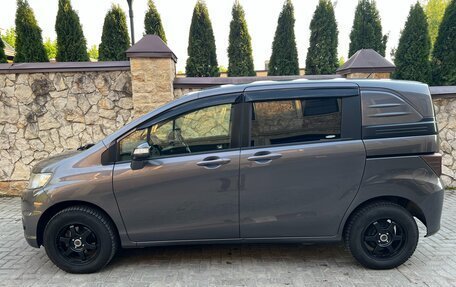 Honda Freed I, 2013 год, 1 151 000 рублей, 4 фотография