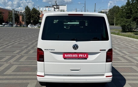 Volkswagen Multivan T6 рестайлинг, 2020 год, 6 400 000 рублей, 9 фотография