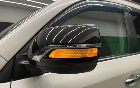 Toyota Land Cruiser 200, 2016 год, 4 990 000 рублей, 9 фотография