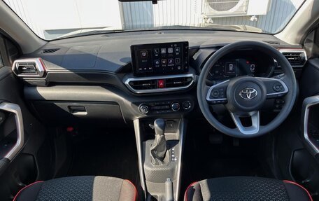 Toyota Raize I, 2023 год, 1 200 100 рублей, 9 фотография