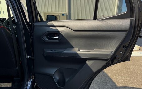 Toyota Raize I, 2023 год, 1 200 100 рублей, 22 фотография