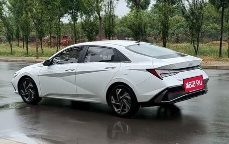 Hyundai Elantra, 2024 год, 1 226 000 рублей, 4 фотография