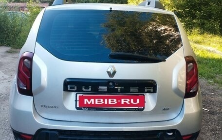 Renault Duster I рестайлинг, 2017 год, 699 000 рублей, 4 фотография